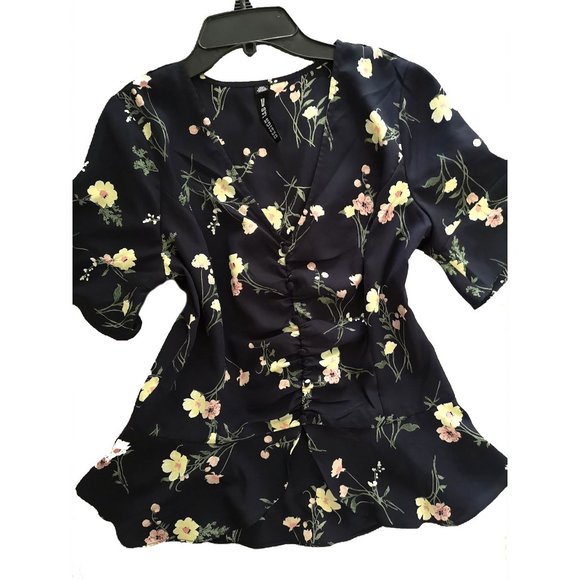 nwt Short Sleeve Floral Blouse black/multi M - Picture 2 of 3